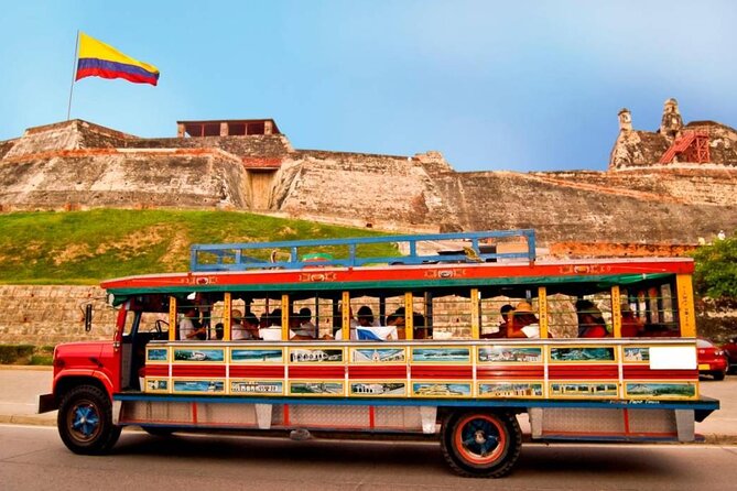 TOUR POR LA CIUDAD EN CHIVA🚎🌆