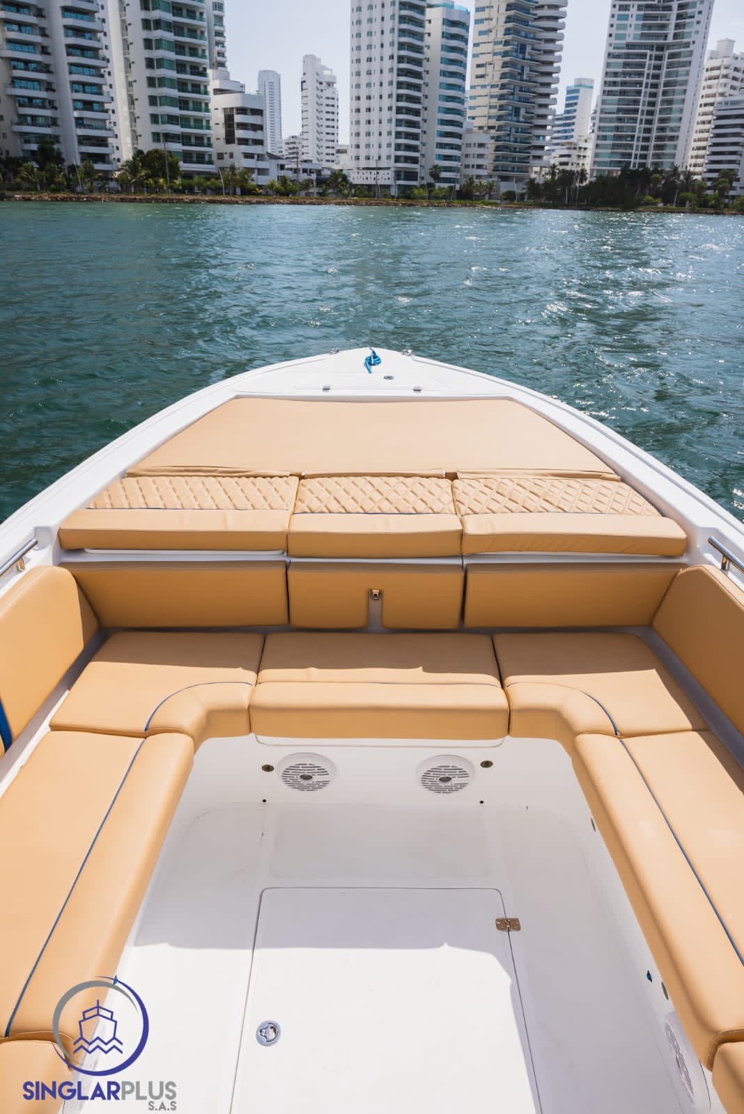 LUNA DEL MAR SPEEDBOAT 34 FEET