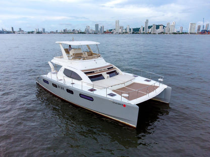 CATAMARAN 47 FEET