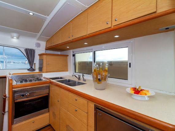 CATAMARAN 44 FEET