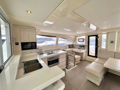 CATAMARAN 48 FEET
