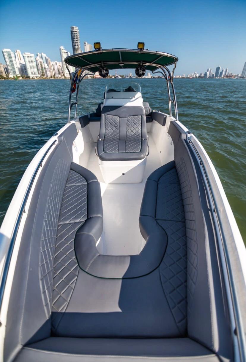 BAJALE 2 SPEEDBOAT 29 FEET
