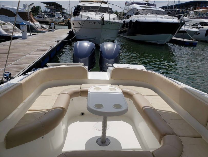 SPEEDBOAT 38 FEET