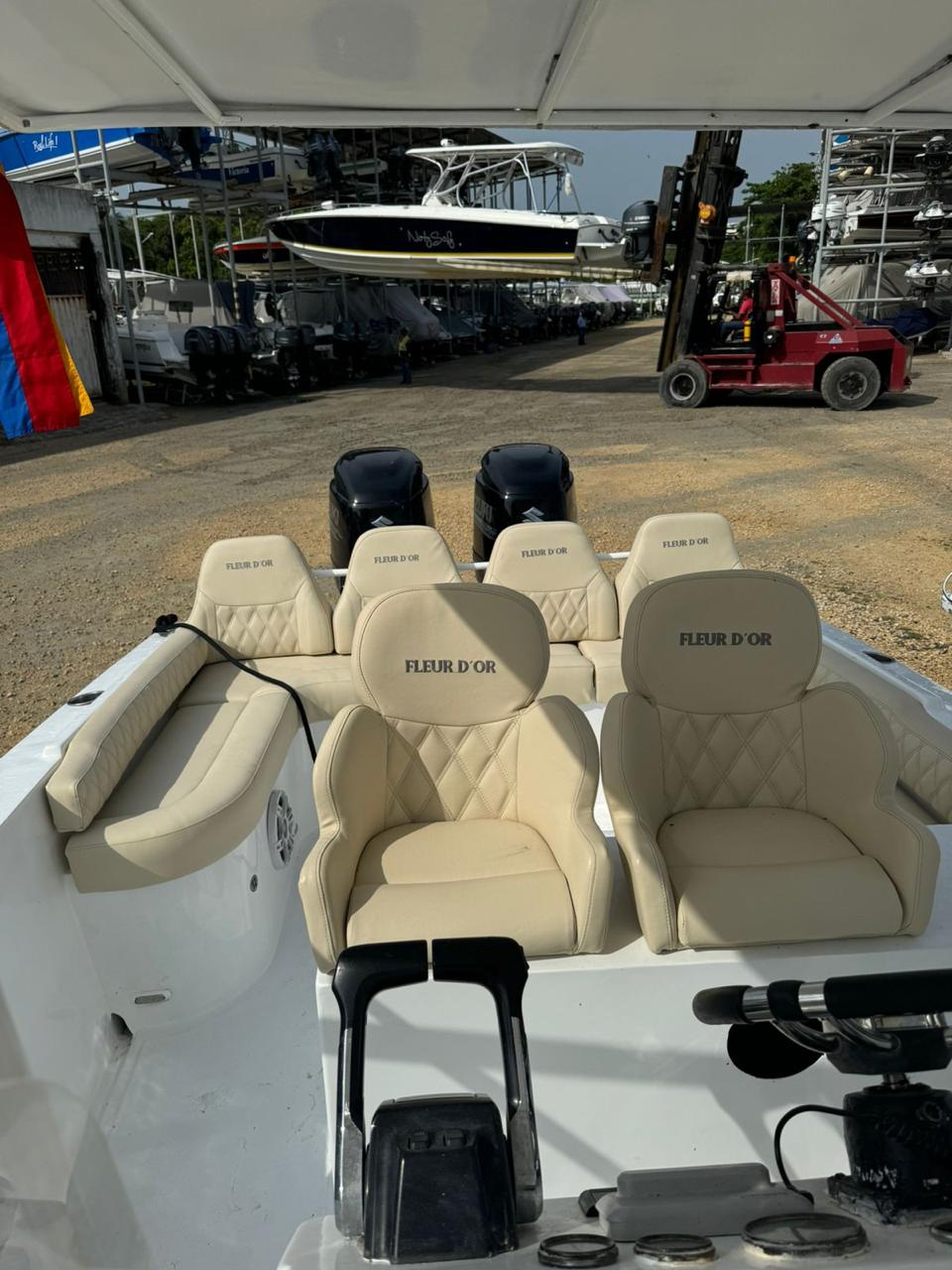 FLEUR D'OR SPEEDBOAT 33 FEET