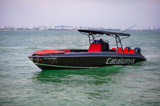 CATALUNYA SPEEDBOAT 33 FEET
